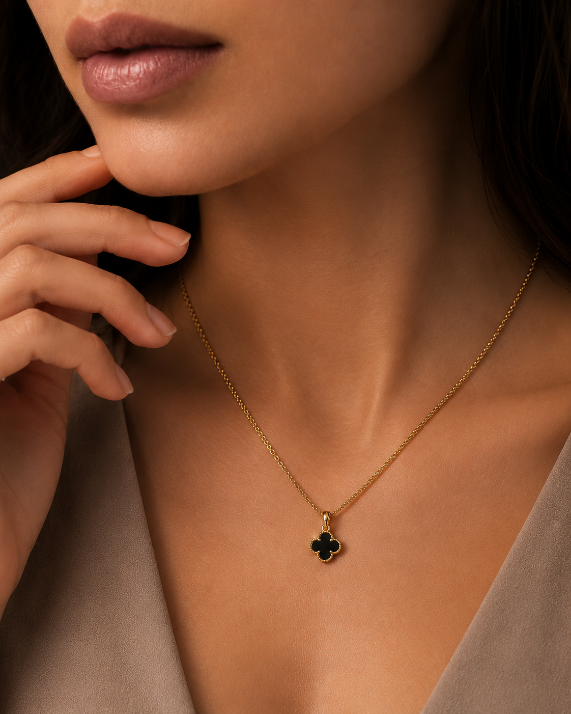 Conjunto en Oro 18 Kilates | Estilo Van Cleef