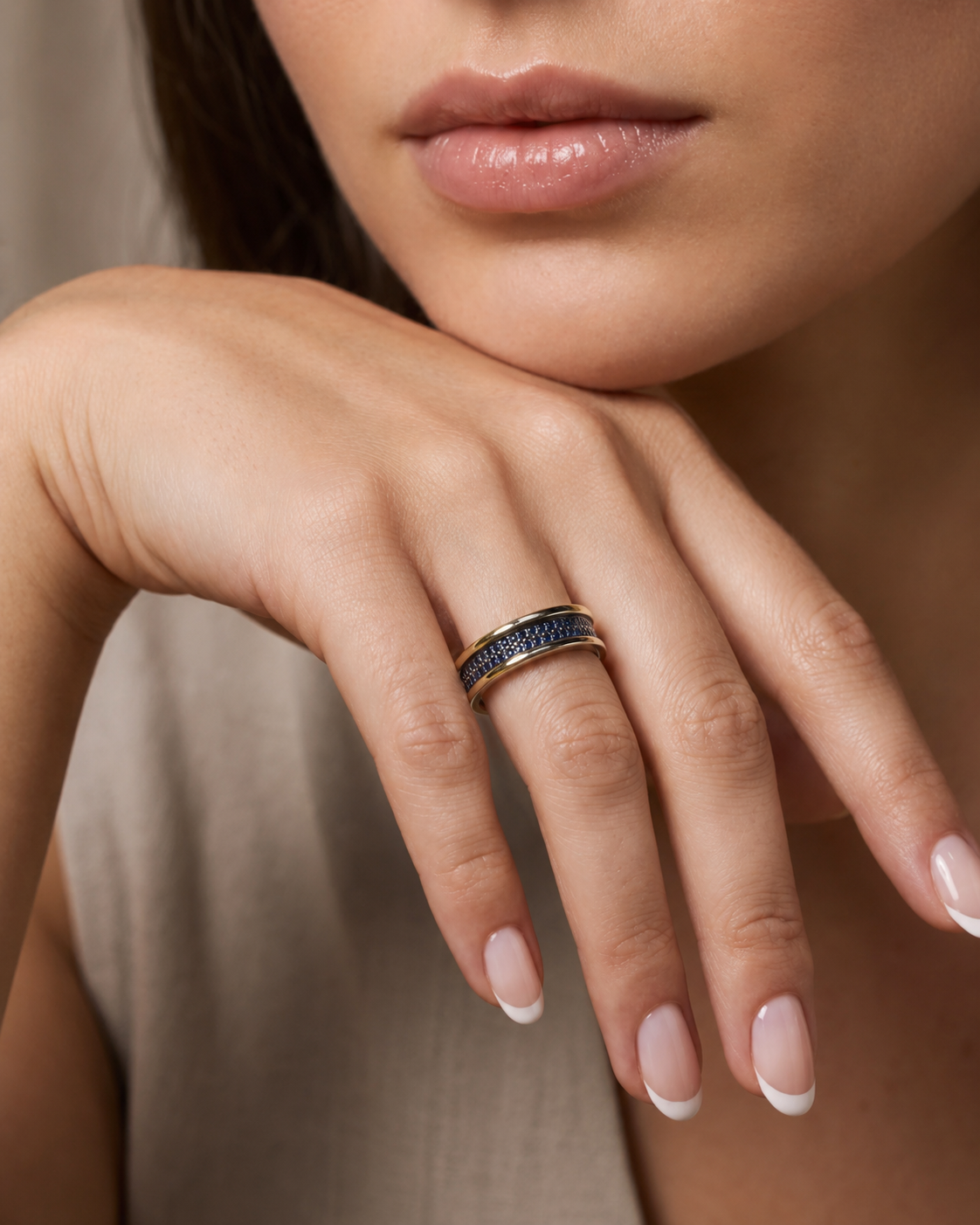 Anillo De Plata y Oro | Circonias azules