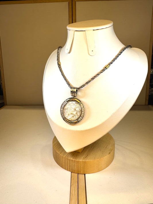 Conjunto De Plata Y Oro | San Jorge en Nácar