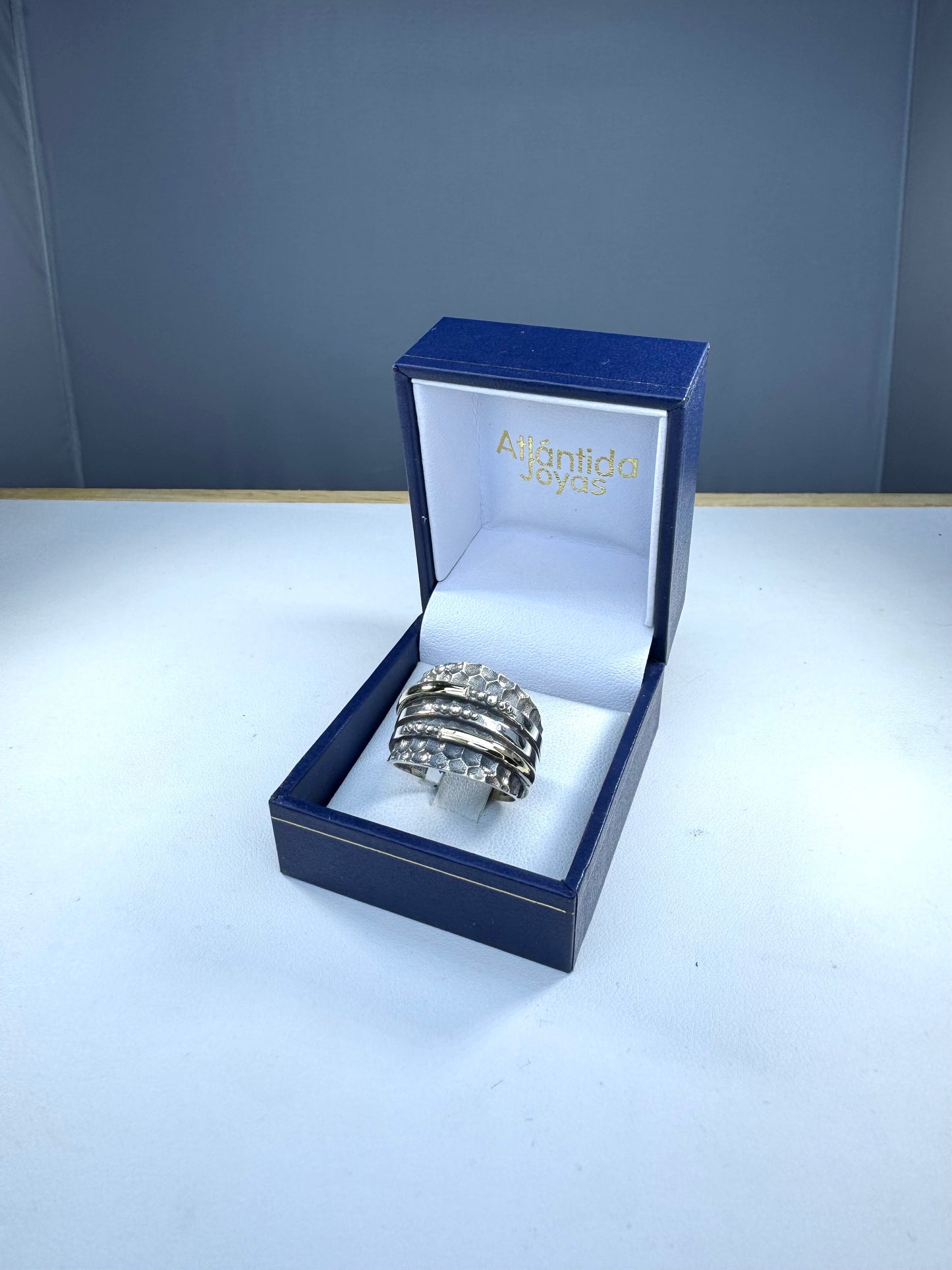 Anillo de Plata y Oro | Plata Martillada