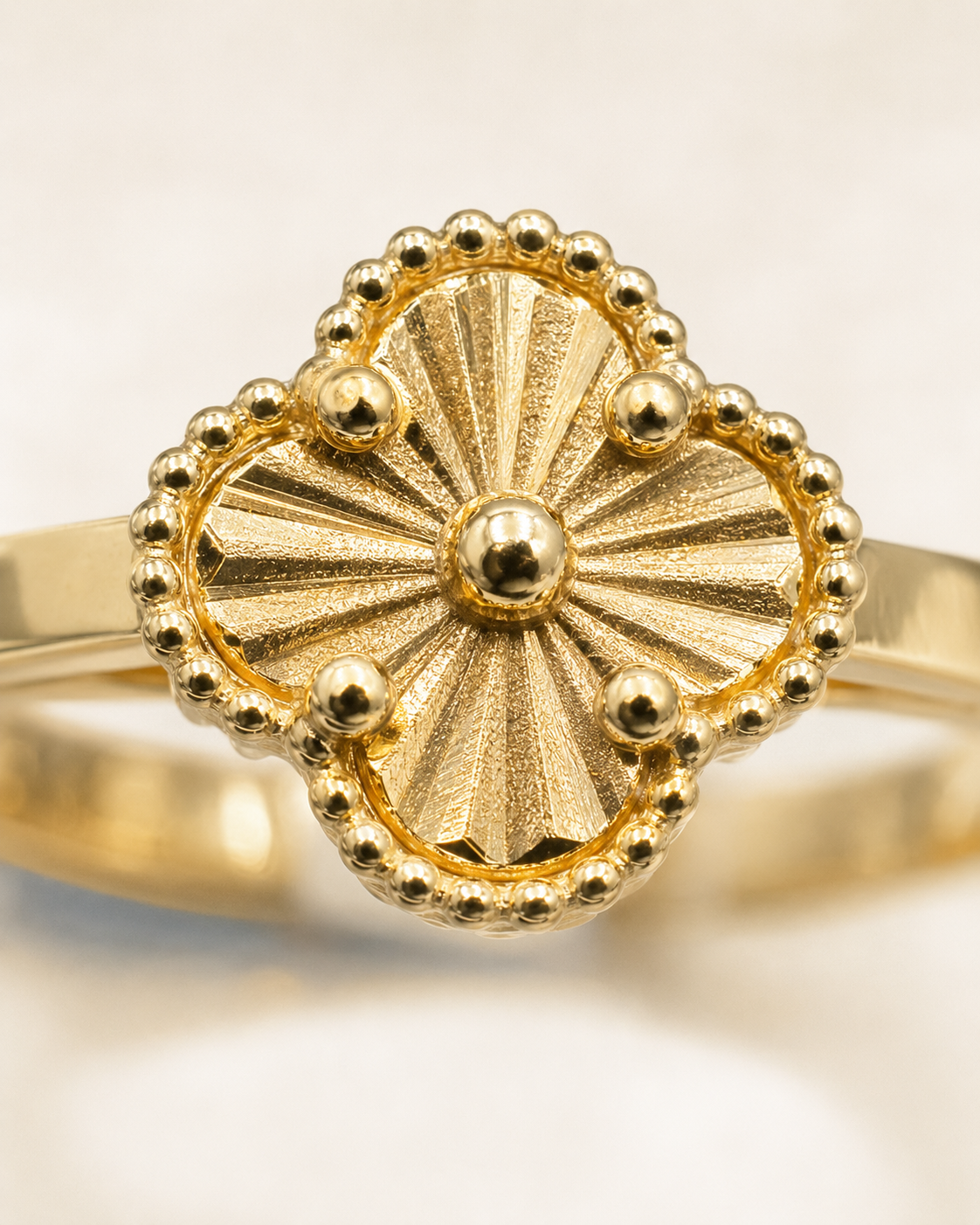 Anillo De Oro | 18 Kilates